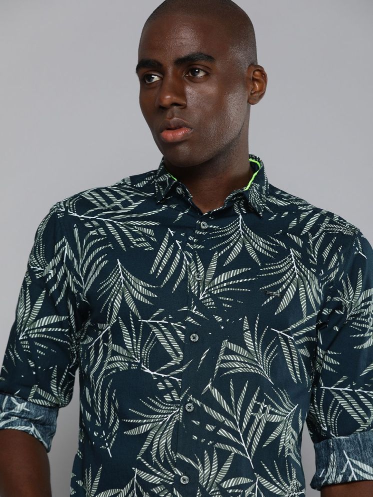     			The Indian Garage Co Men Navy Blue & Green Slim Fit Tropical Print Casual Shirt