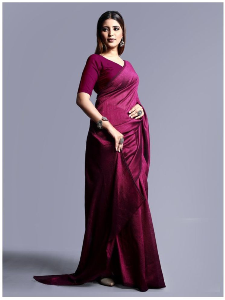     			URMI LIFESTYLE Pack of 1 Georgette Solid Saree With Blouse Piece ( Wine )