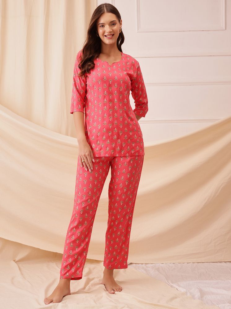     			Clovia Pink Rayon Women's Nightwear Nightsuit Sets ( Pack of 1 )