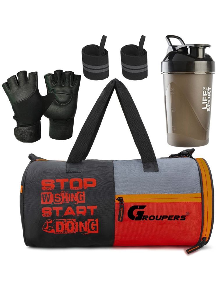     			GROUPERS Polyester BLACK 25 Ltrs Gym Bag