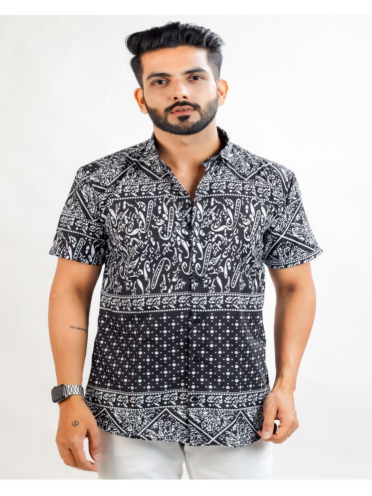     			HARPITA Cotton Blend Regular Fit Printed Half Sleeves Men's Casual Shirt - Black ( Pack of 1 )