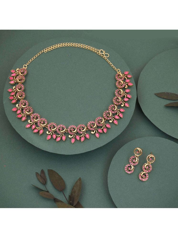     			Lyriss Pink Brass Necklace Set ( Pack of 1 )