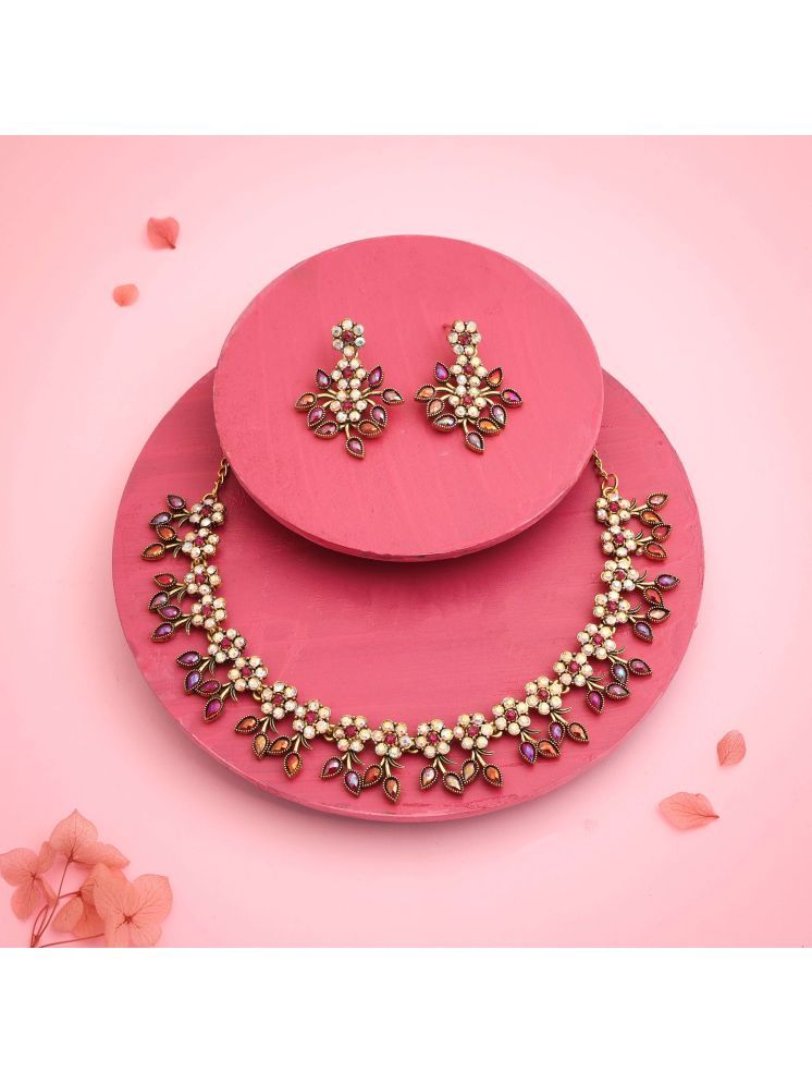     			Lyriss Pink Brass Necklace Set ( Pack of 1 )