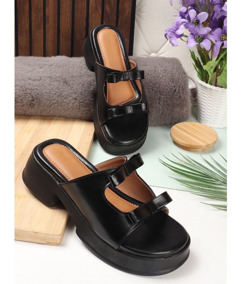     			Carrito Black Women's Slip On Heels