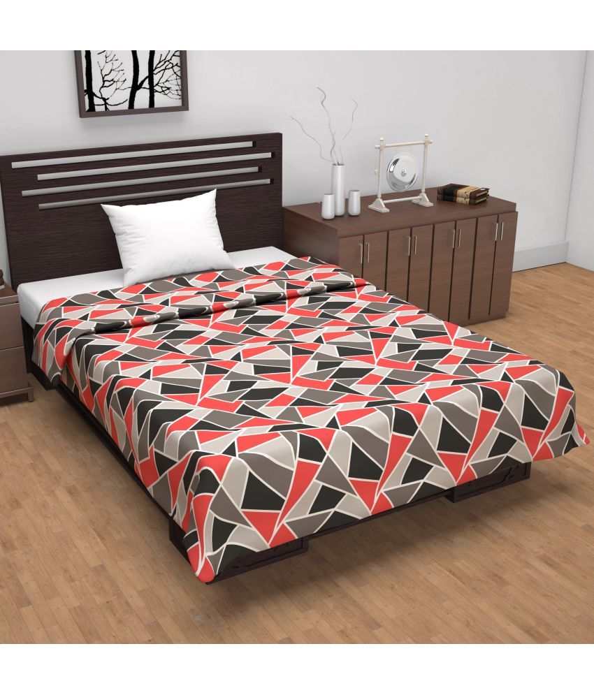     			DIVINE CASA Cotton Geometric Printed Single Bed Blanket ( 210 cm x 140 cm ) - Red ( Pack of 1 )