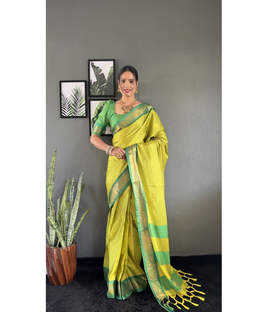     			Apnisha Pack of 1 Cotton Silk Woven Saree With Blouse Piece ( Lime Green1 )