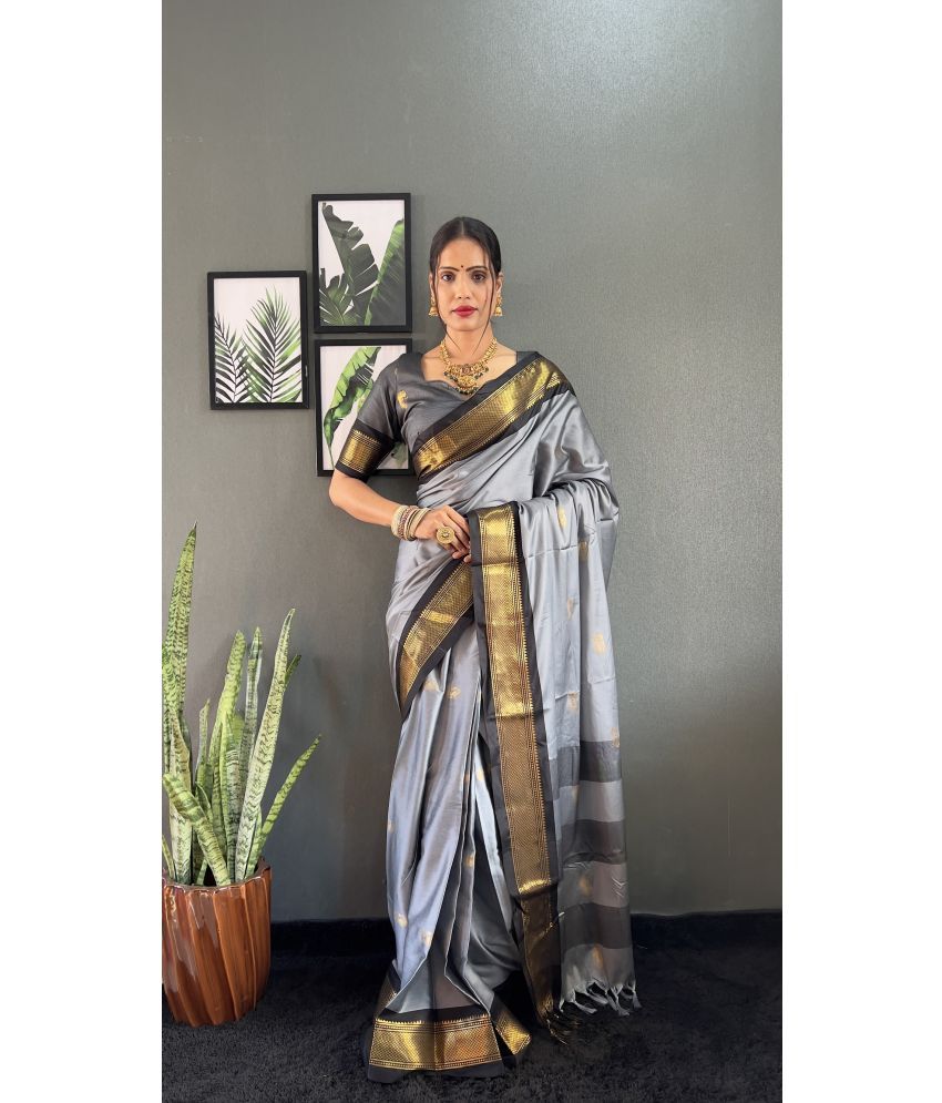     			JULEE Pack of 1 Cotton Silk Woven Saree With Blouse Piece ( Grey )