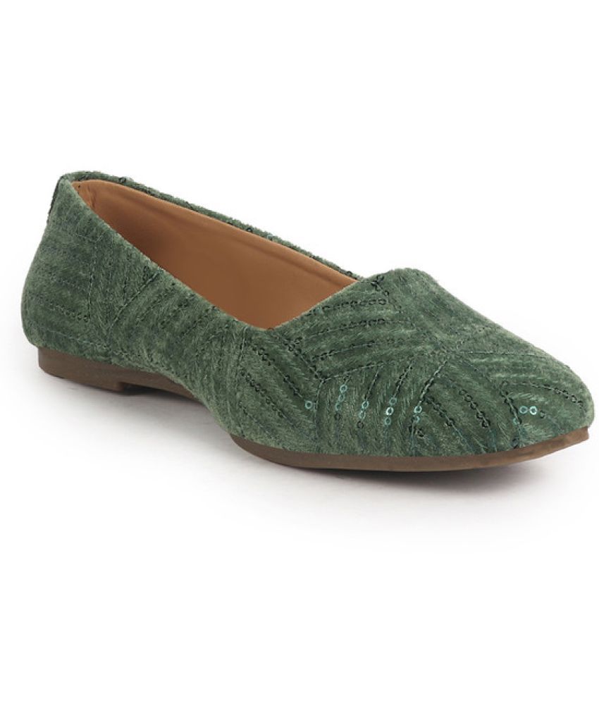     			Fausto Green Women's Slip On