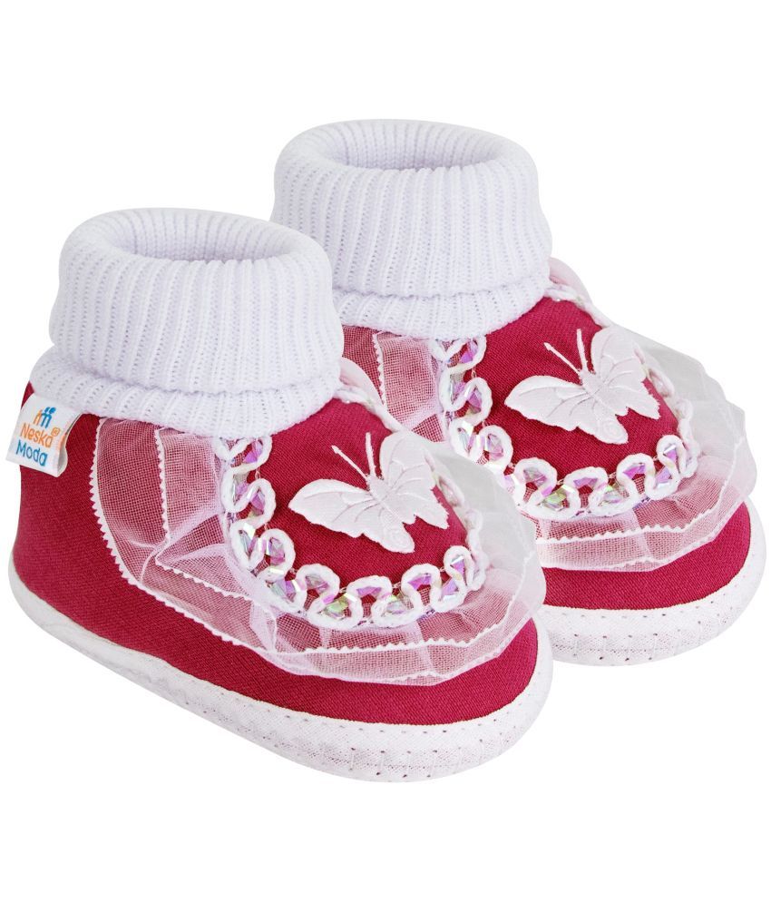     			Neska Moda - Maroon Booties For Baby Girl 0-6 Months ( Pack of 1 )