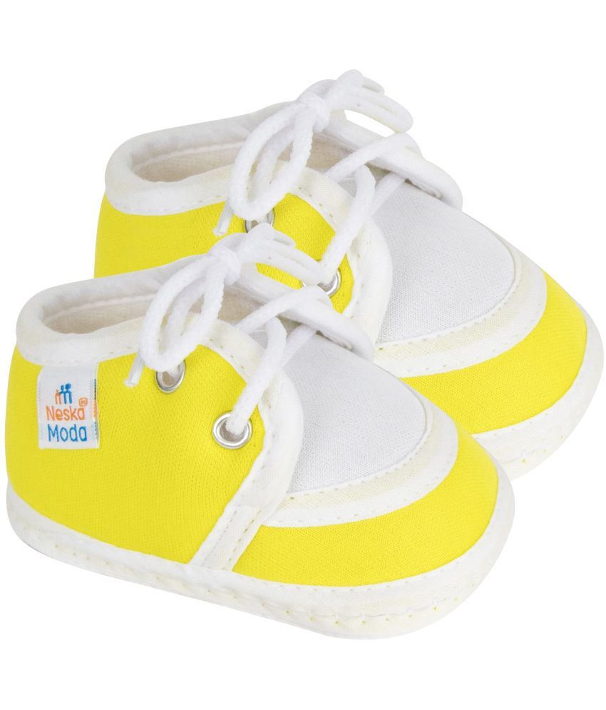     			Neska Moda - Yellow Booties For Baby Boy & Baby Girl 12-18 Months ( Pack of 1 )