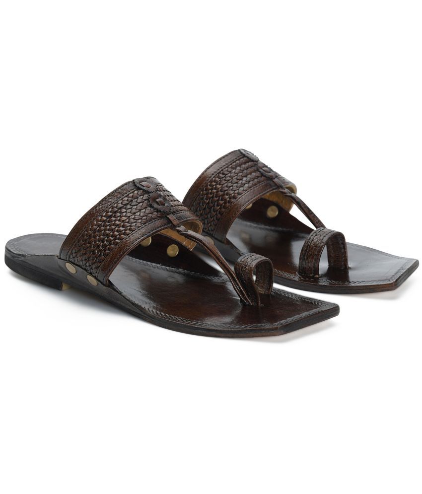     			STEPFOX Brown Men's Kolhapuris