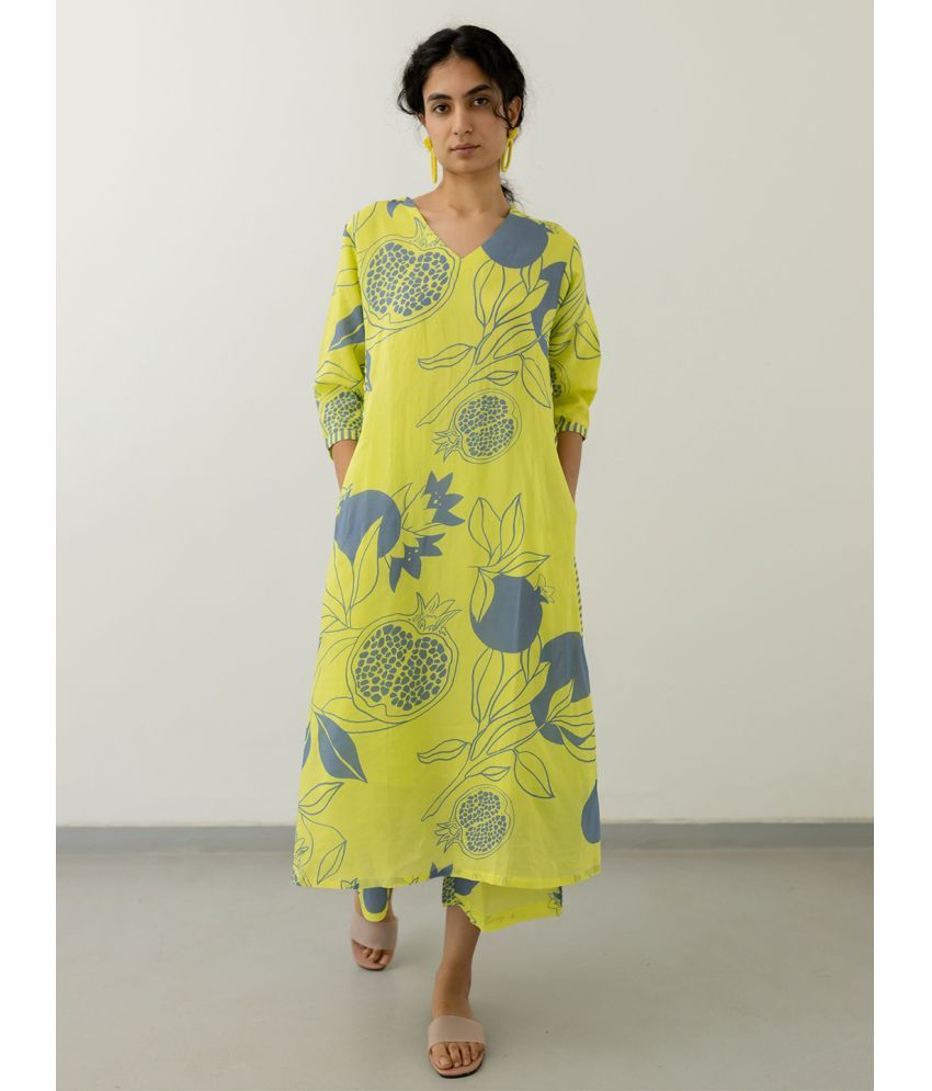     			Royal Export Viscose Printed Kurti With Pants Women's Stitched Salwar Suit - Yellow ( Pack of 1 )