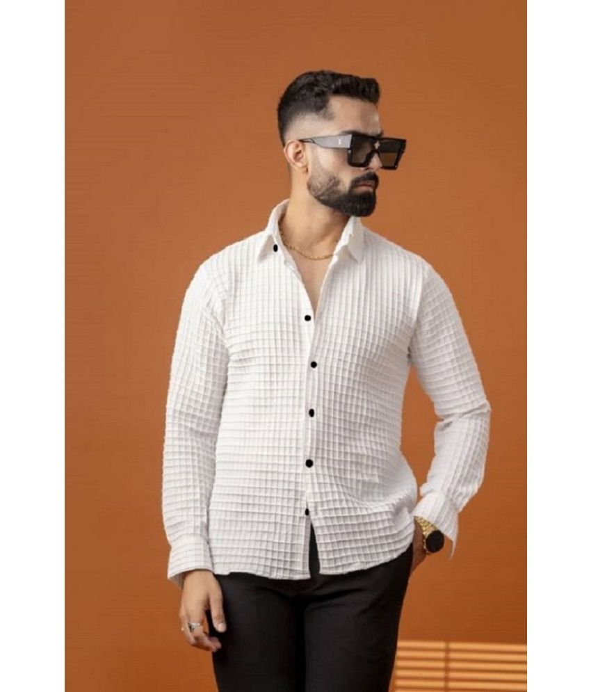     			LENRIZA 100% Cotton Regular Fit Self Design Full Sleeves Men's Casual Shirt - White ( Pack of 1 )