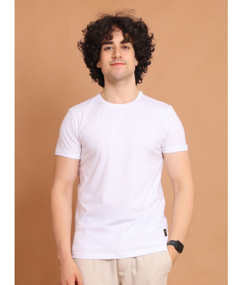     			BERRYBLUES Cotton Blend Regular Fit Solid Half Sleeves Men's Round T-Shirt - White ( Pack of 1 )