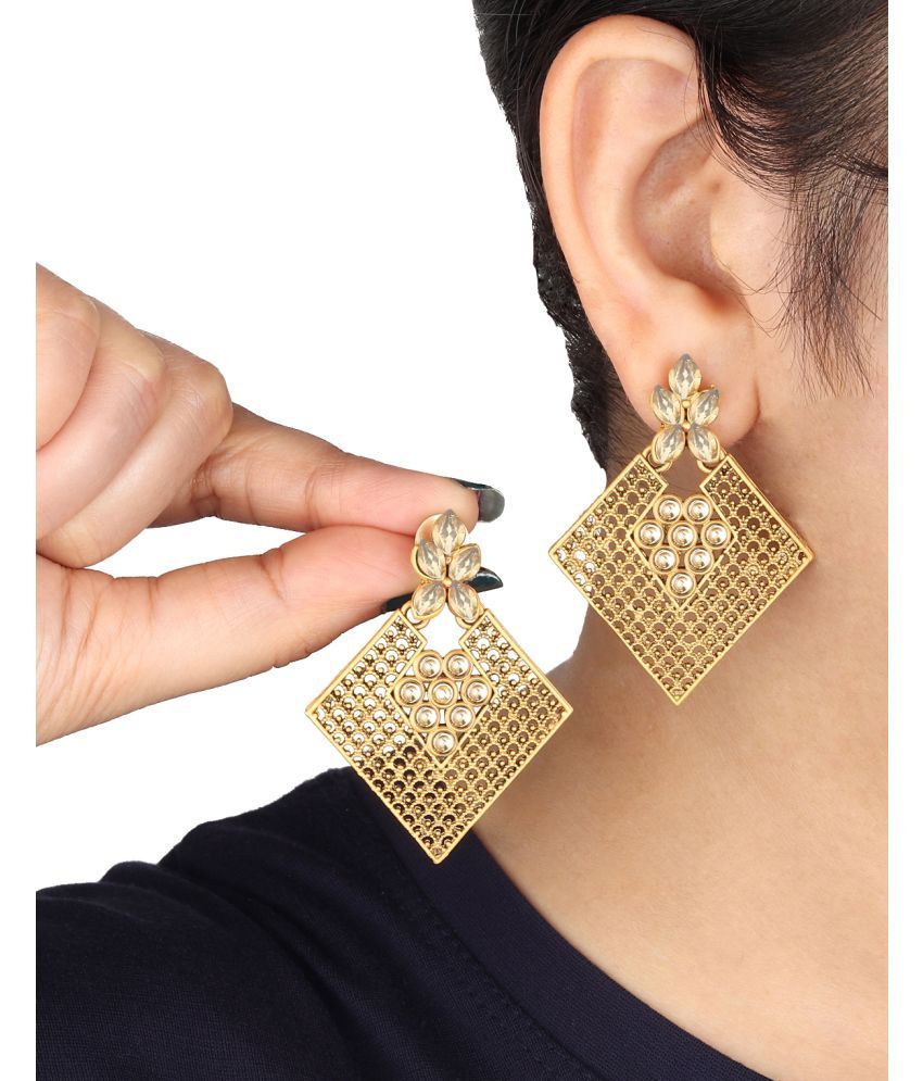     			Rhosyn Gold Danglers Earrings ( Pack of 1 )