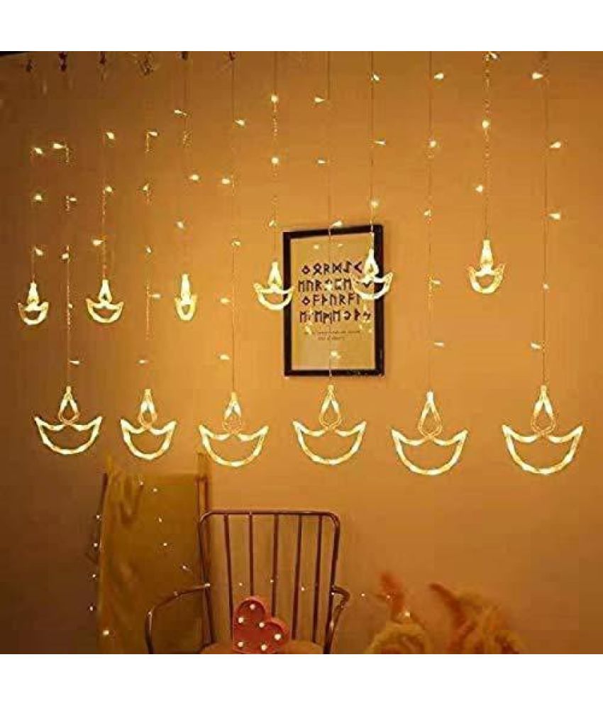     			Spark World Yellow 3M Curtain String Light ( Pack of 1 )