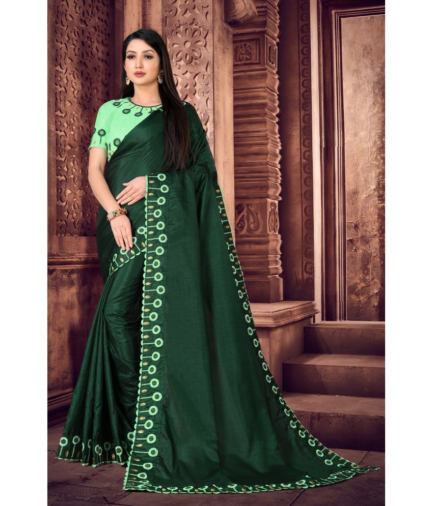     			VEDANT VASTRAM Silk Blend Embroidered Saree With Blouse Piece ( Green , Pack of 1 )