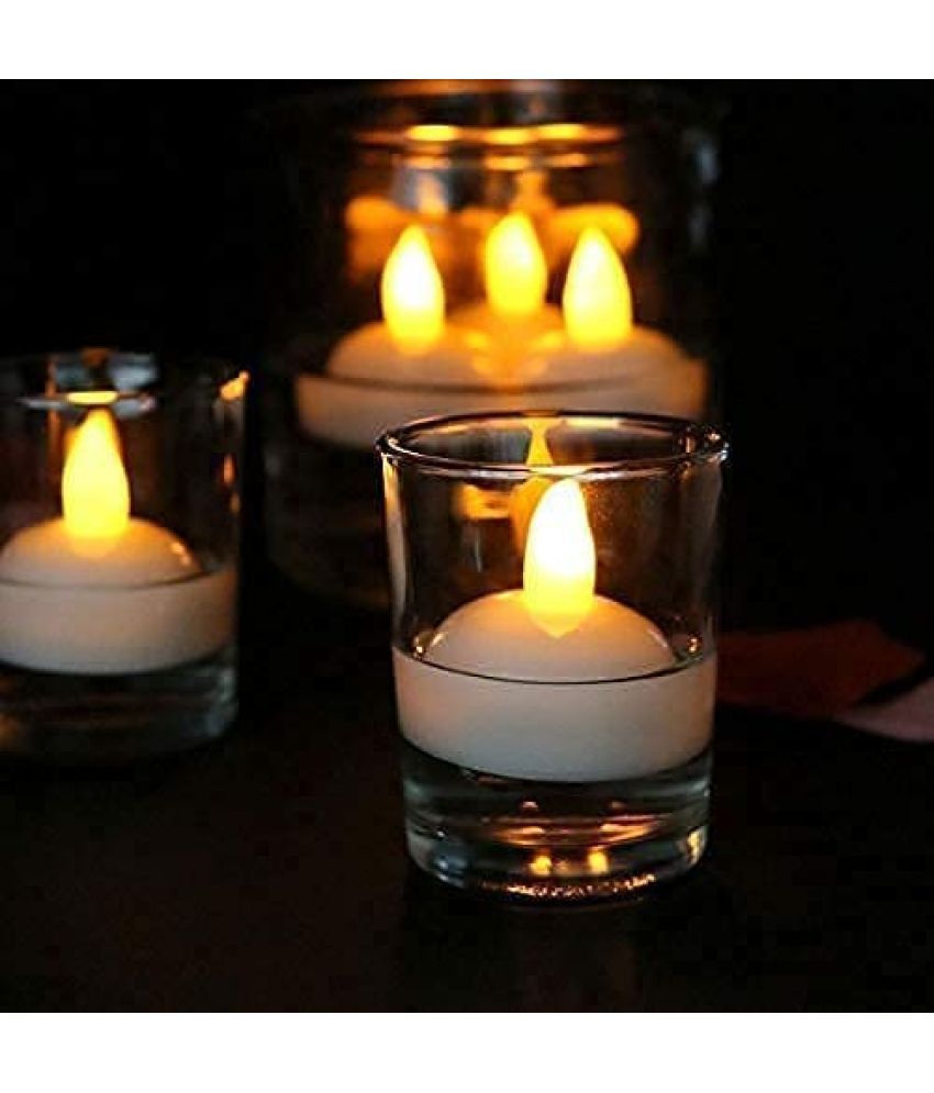     			AG White Romance Floating Candle 5 cm ( Pack of 1 )