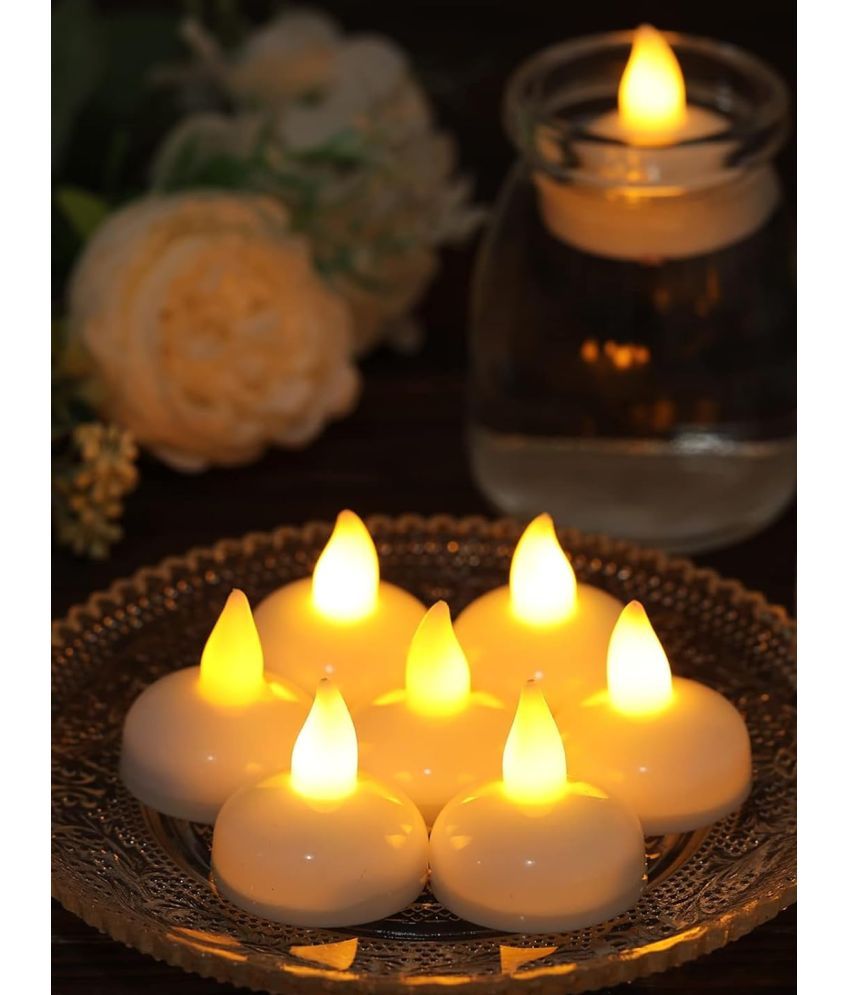     			AG White Romance Floating Candle 5 cm ( Pack of 1 )