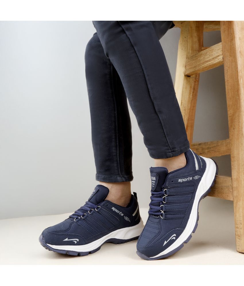     			DLS  101-BLUE Blue Men's Sneakers