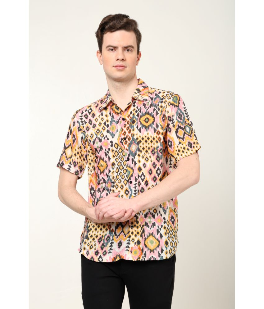     			Yash Gallery Polyester Regular Fit Printed Half Sleeves Men's Casual Shirt - Multi ( Pack of 1 )