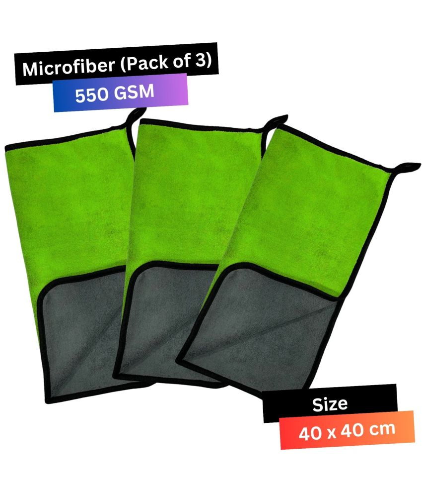     			CRYSATLFRESH Green 550 GSM Microfiber Cloth For Automobile ( Pack of 3 )