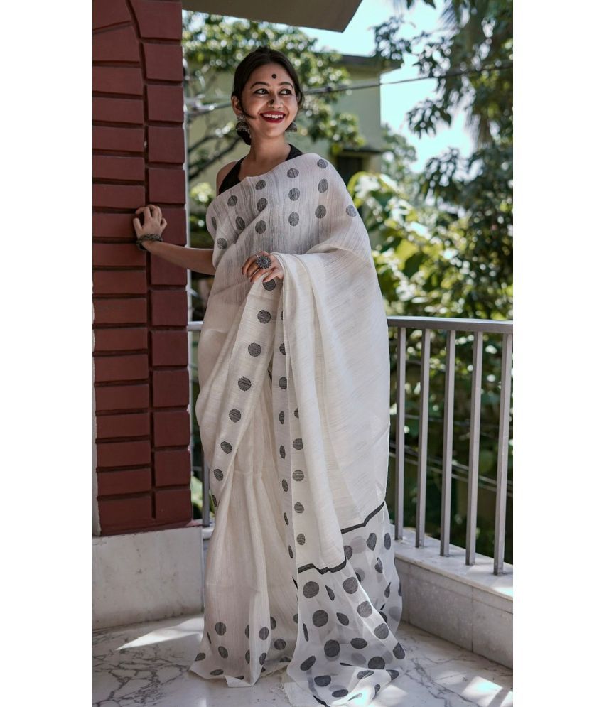     			Pheasant Pack of 1 Cotton Blend Woven Saree With Blouse Piece ( White )