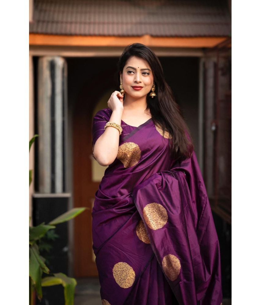     			Pheasant Pack of 1 Jacquard Woven Saree With Blouse Piece ( Purple )