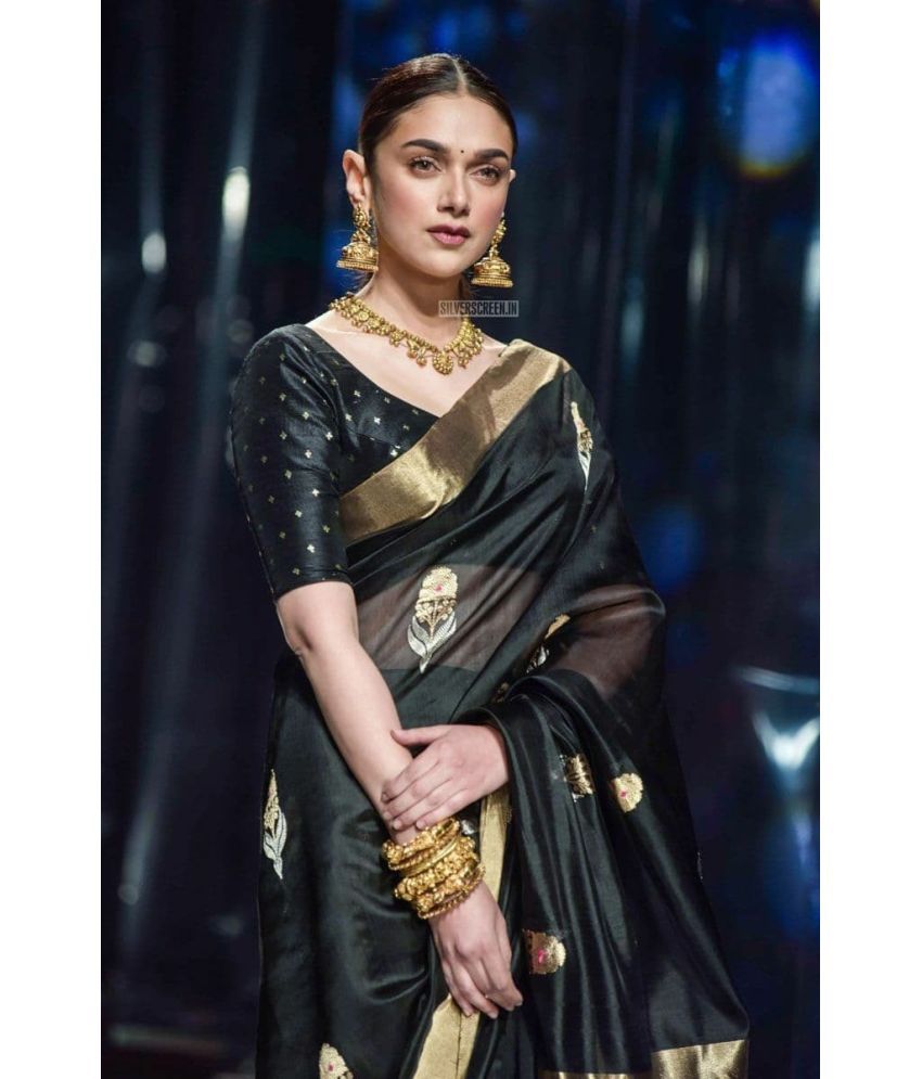     			Pheasant Pack of 1 Silk Woven Saree With Blouse Piece ( Black )