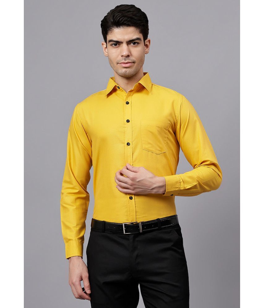     			DiAsh Yellow Cotton Blend Men's Regular Kurta ( Pack of 1 )