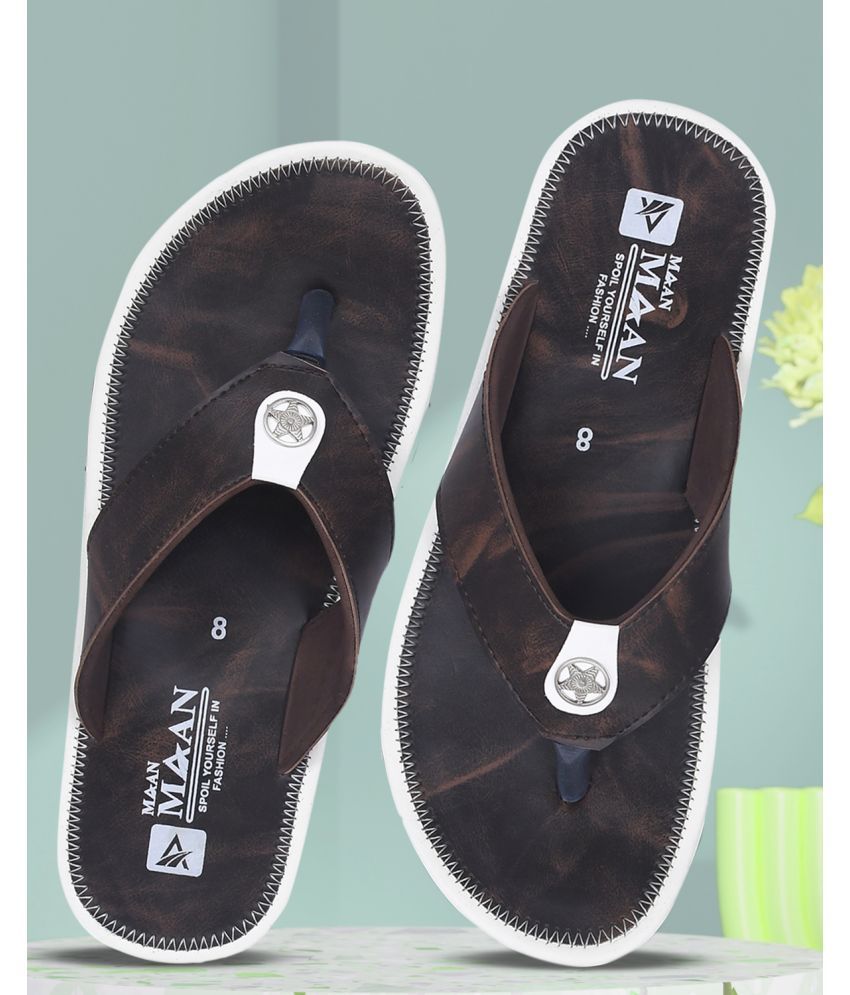     			MAAN Brown Men's Thong Flip Flop