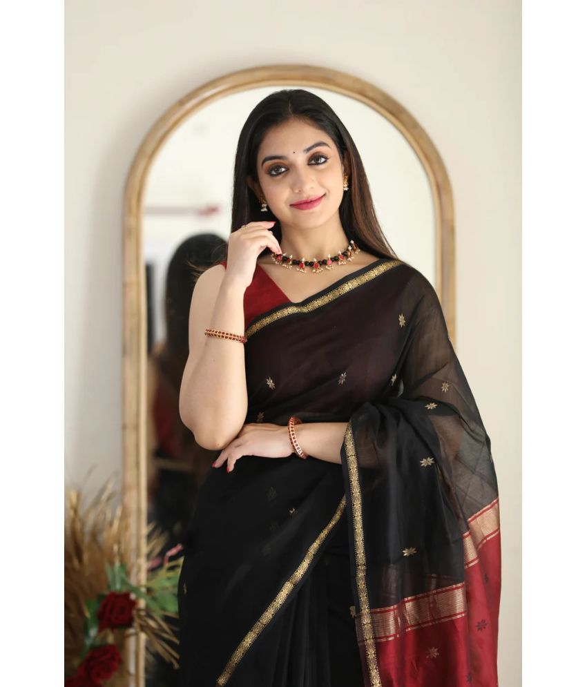     			Vividvibe Pack of 1 Kanjivaram Silk Self Design Saree With Blouse Piece ( Black )