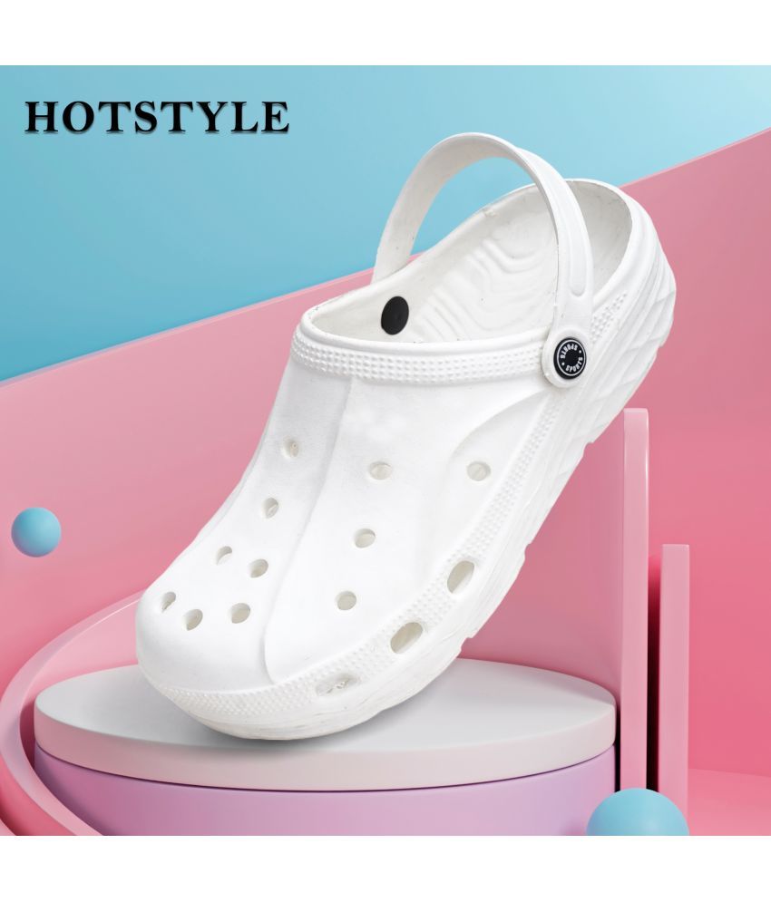     			hotstyle - White Men's Clogs