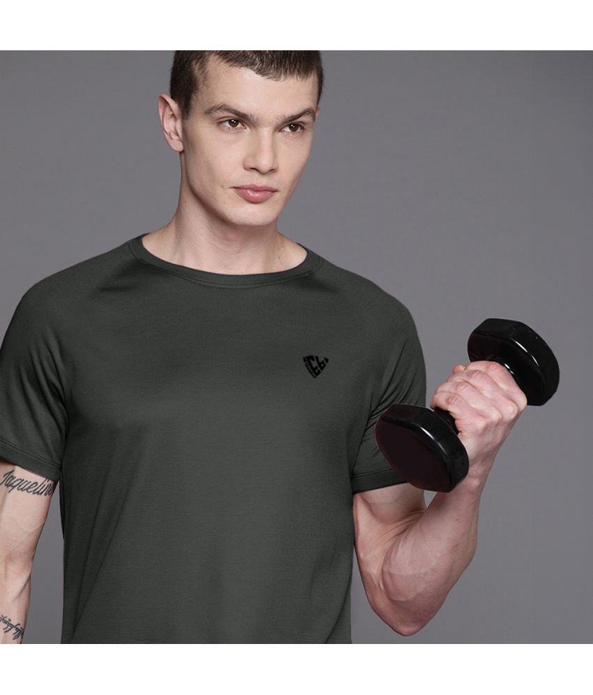     			HISCRAVES Polyester Regular Fit Solid Half Sleeves Men's Round T-Shirt - Green ( Pack of 1 )