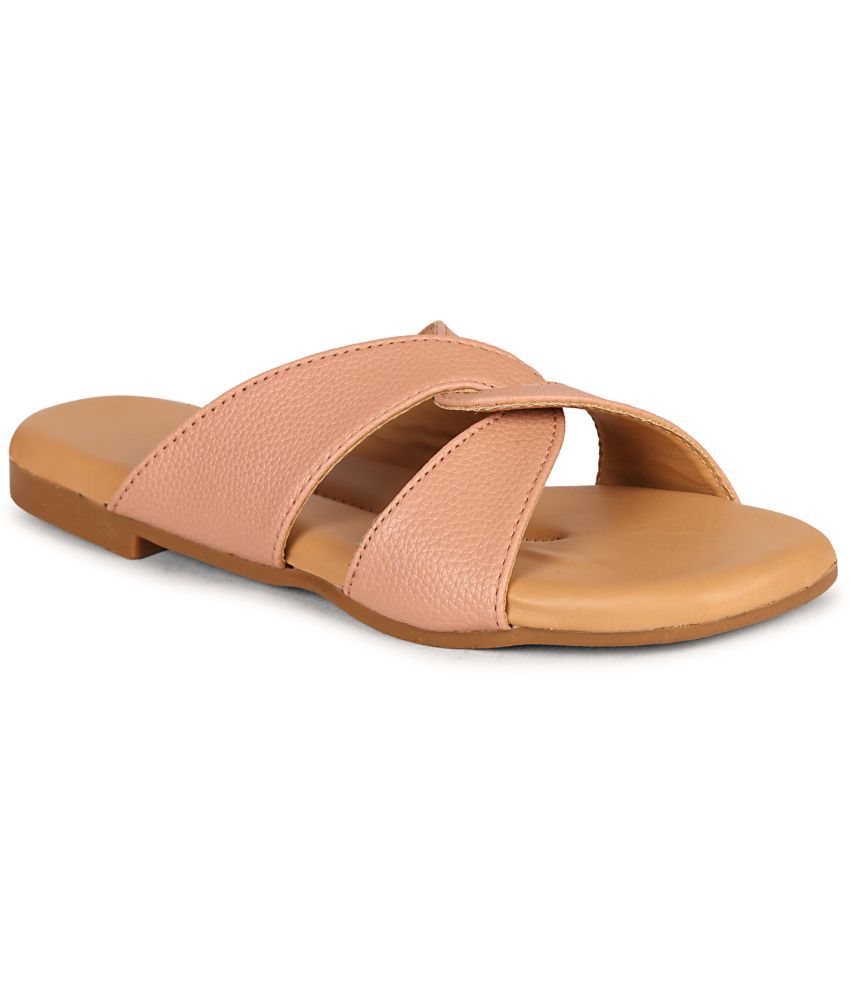     			Commander Shoes Peach Women's Flats