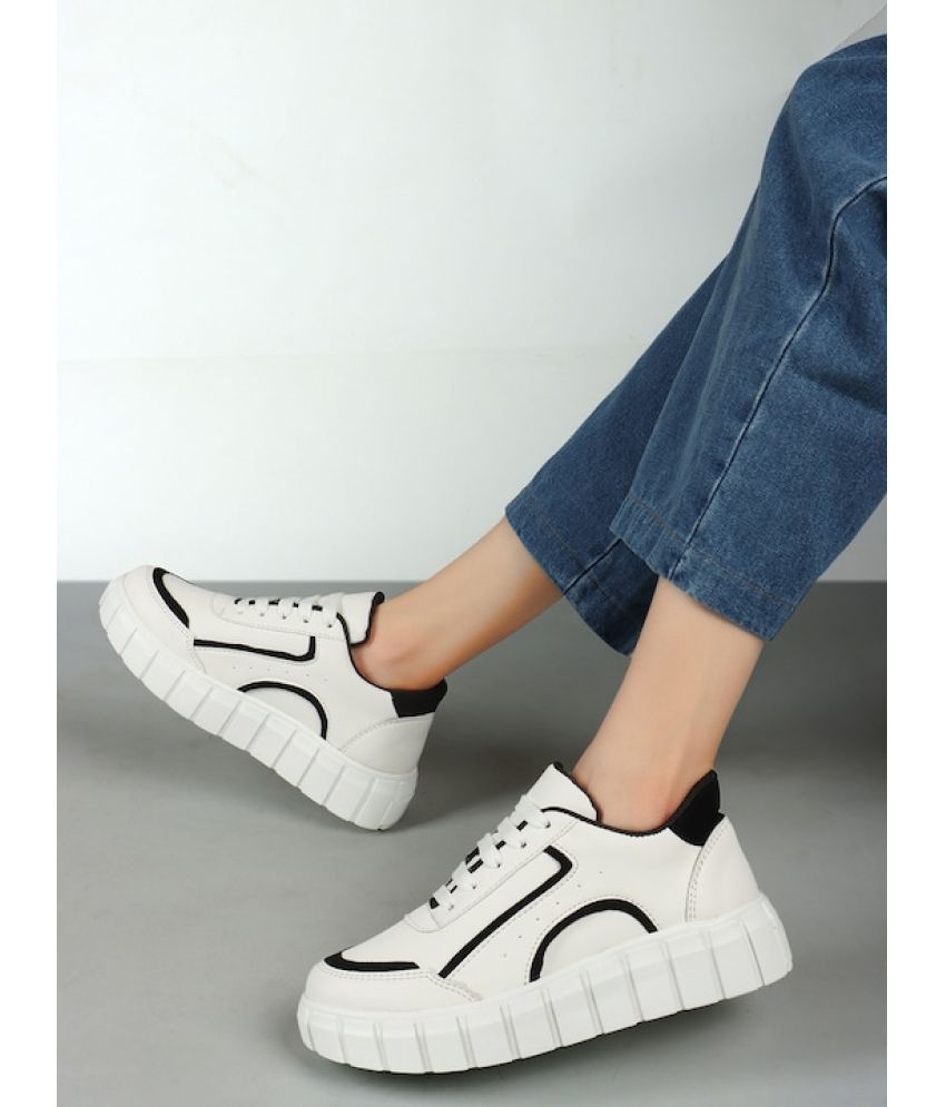     			HASTEN White Women's Sneakers