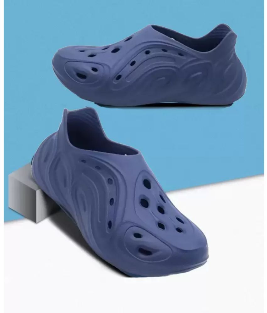     			hotstyle - Blue Men's Clogs