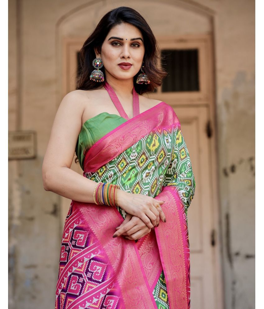     			Almaari Fashion Cotton Silk Printed Saree With Blouse Piece ( Green , Pack of 1 )