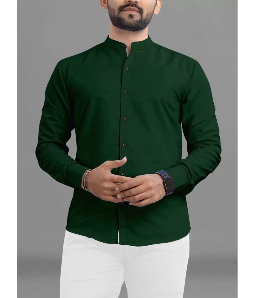     			VERTUSY Cotton Blend Regular Fit Solids Full Sleeves Men's Casual Shirt - Green ( Pack of 1 )