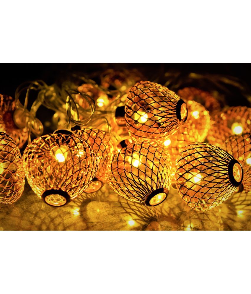     			HOME DELIGHT Gold 3Mtr String Light ( Pack of 1 )