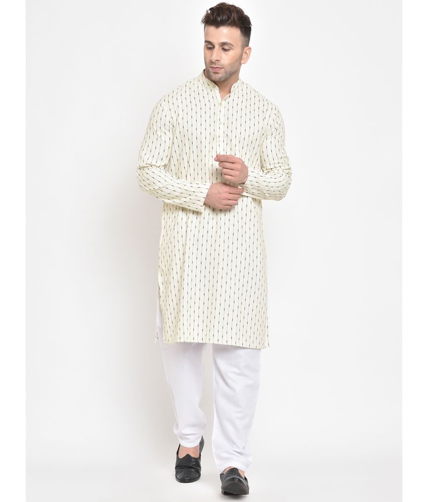     			Hangup White Silk Regular Fit Men's Kurta Pyjama Set ( Pack of 1 )