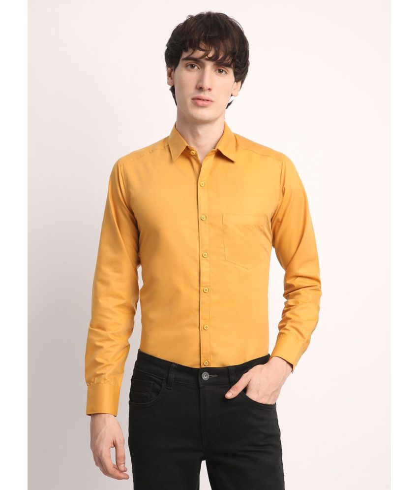     			VERTUSY Cotton Blend Regular Fit Solids Full Sleeves Men's Casual Shirt - Yellow ( Pack of 1 )