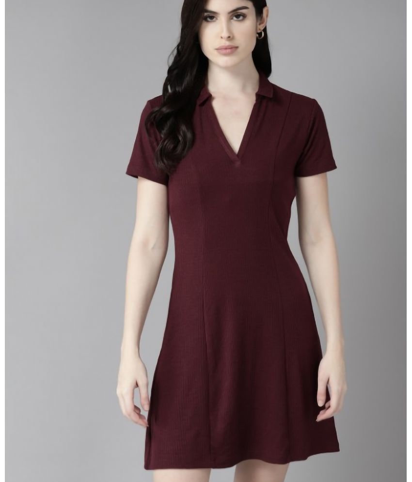     			Christy World Polyester Solid Knee Length Women's Shirt Dress - Maroon ( Pack of 1 )