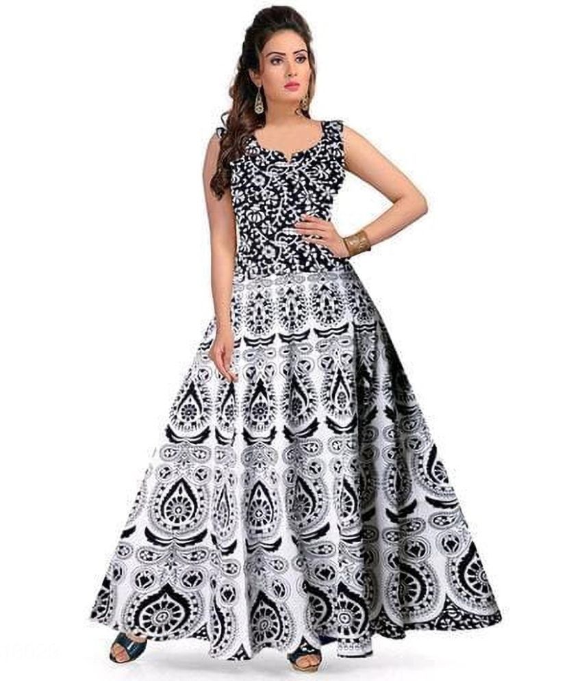     			OuterWear Multicolor Flared Cotton Blend Women's Stitched Ethnic Gown ( Pack of 1 )