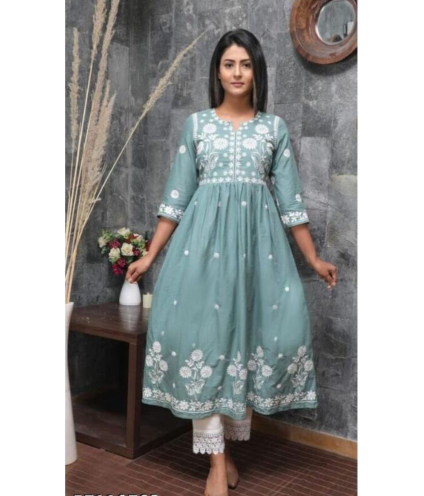     			SHREE JEE FABRICS Pack of 1 Rayon Embroidered Anarkali Women's Kurti - ( Grey )