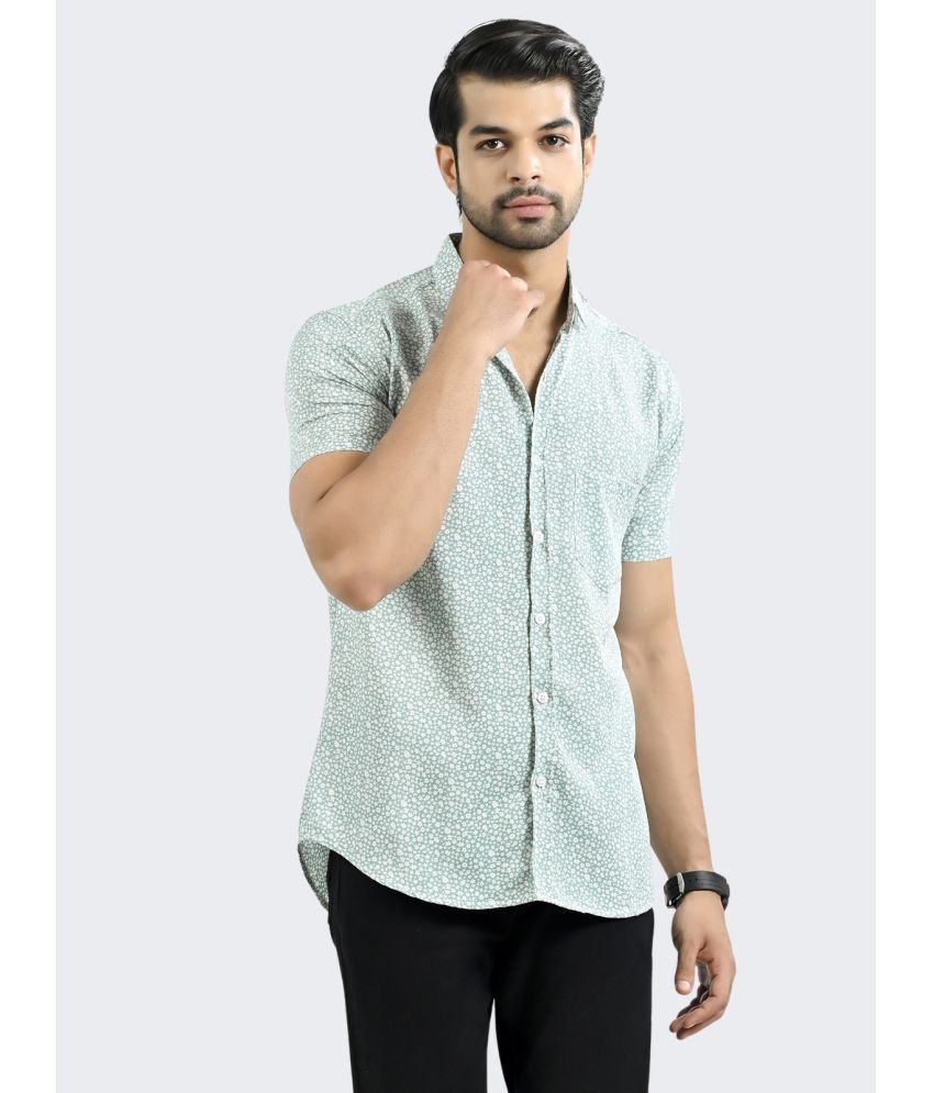     			QuaClo Rayon Slim Fit Solids Half Sleeves Men's Casual Shirt - Green ( Pack of 1 )