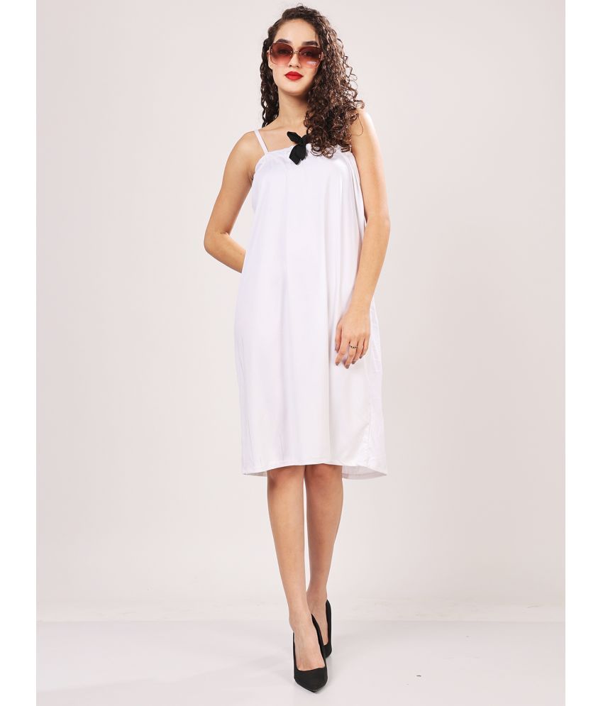     			Finian Cotton Blend Solid Knee Length Women's Fit & Flare Dress - White ( Pack of 1 )