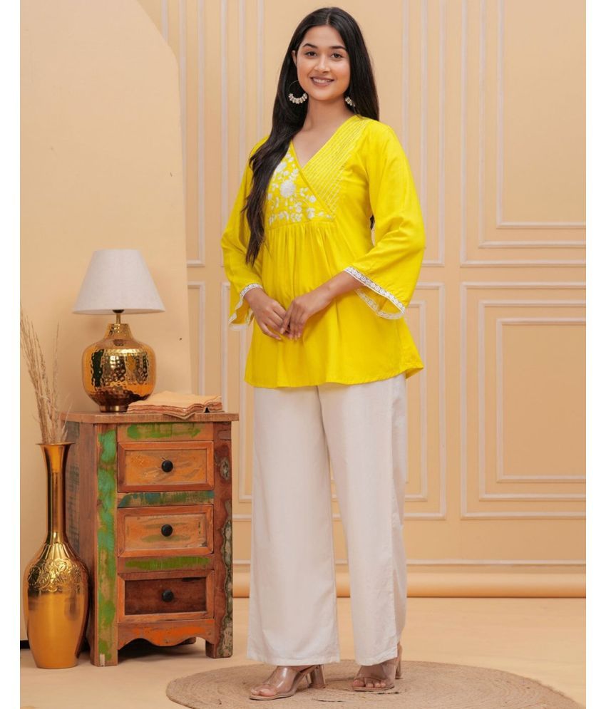     			Star Fashion Pack of 1 Rayon Embroidered A-line Women's Kurti - ( Yellow )