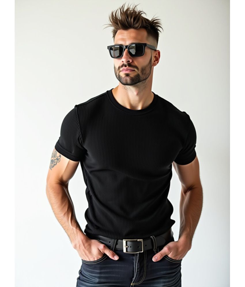     			fashion and youth Cotton Blend Regular Fit Solid Half Sleeves Men's Round T-Shirt - Black ( Pack of 1 )