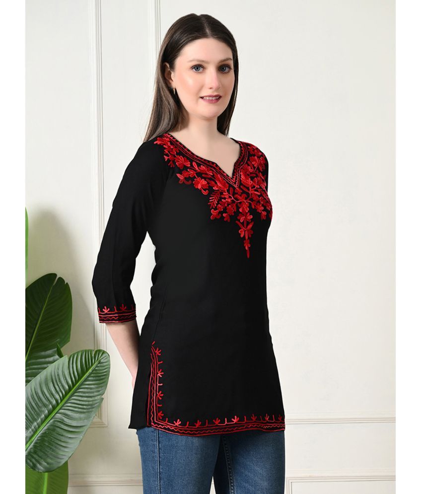     			akshatani Pack of 1 Rayon Embroidered Straight Women's Kurti - ( Black )